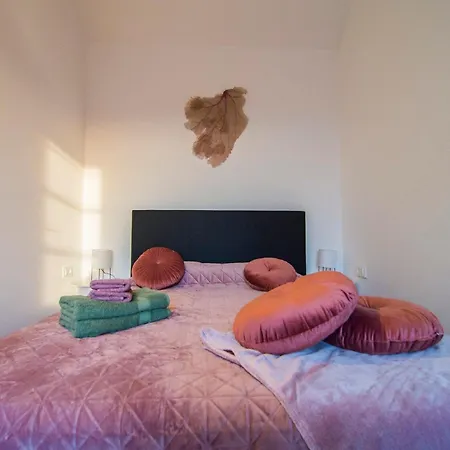 Roza - One Bedroom With Swimming Pool Βίλα
