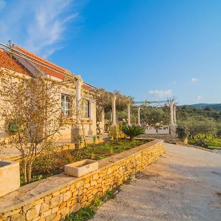 Roza - One Bedroom With Swimming Pool Βίλα