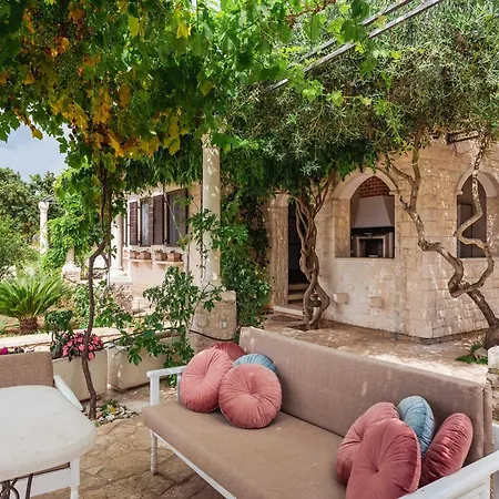 Roza - One Bedroom With Swimming Pool Splitska